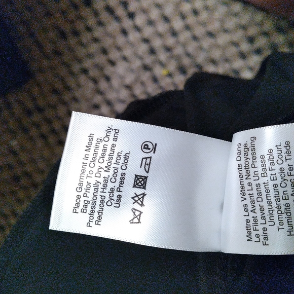 VINTAGE DKNY Black Cape Effect Maxi Dress w/Open Keyhole Back - Picture 5 of 9